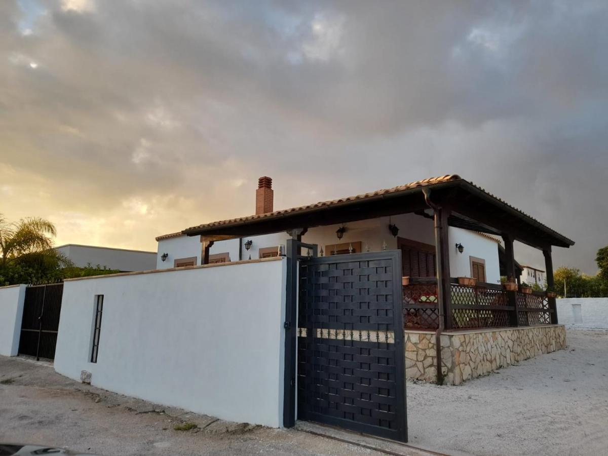 Villamare Iris سان ليون المظهر الخارجي الصورة