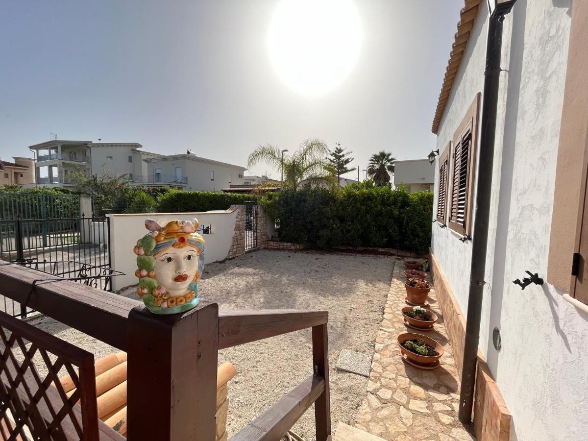 Villamare Iris سان ليون المظهر الخارجي الصورة